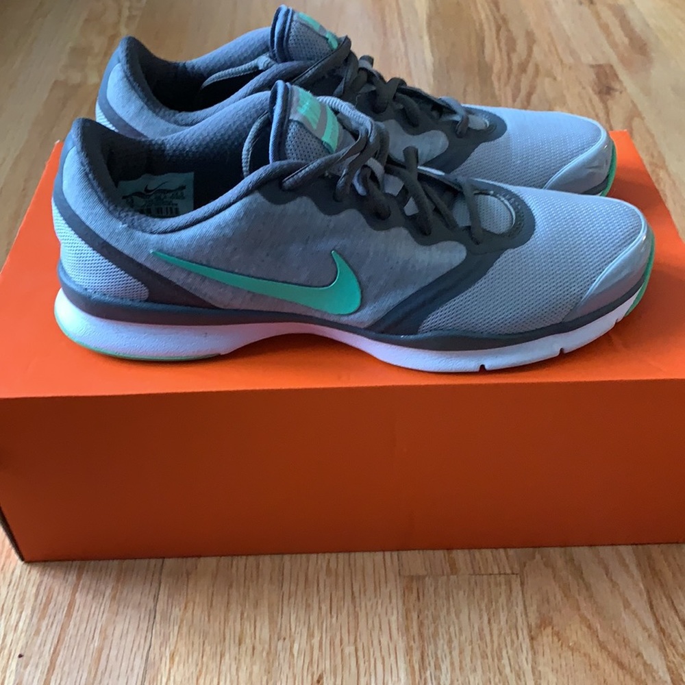 Nike Sneakers